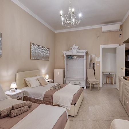 Your House Rooms Cenova Dış mekan fotoğraf
